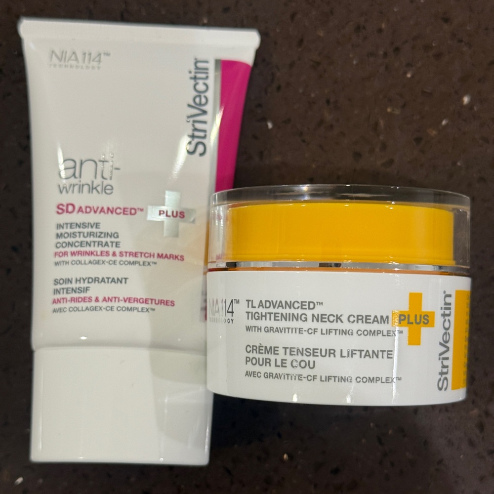 StriVectin Anti-Wrinkle Cream in White and Pink Tube